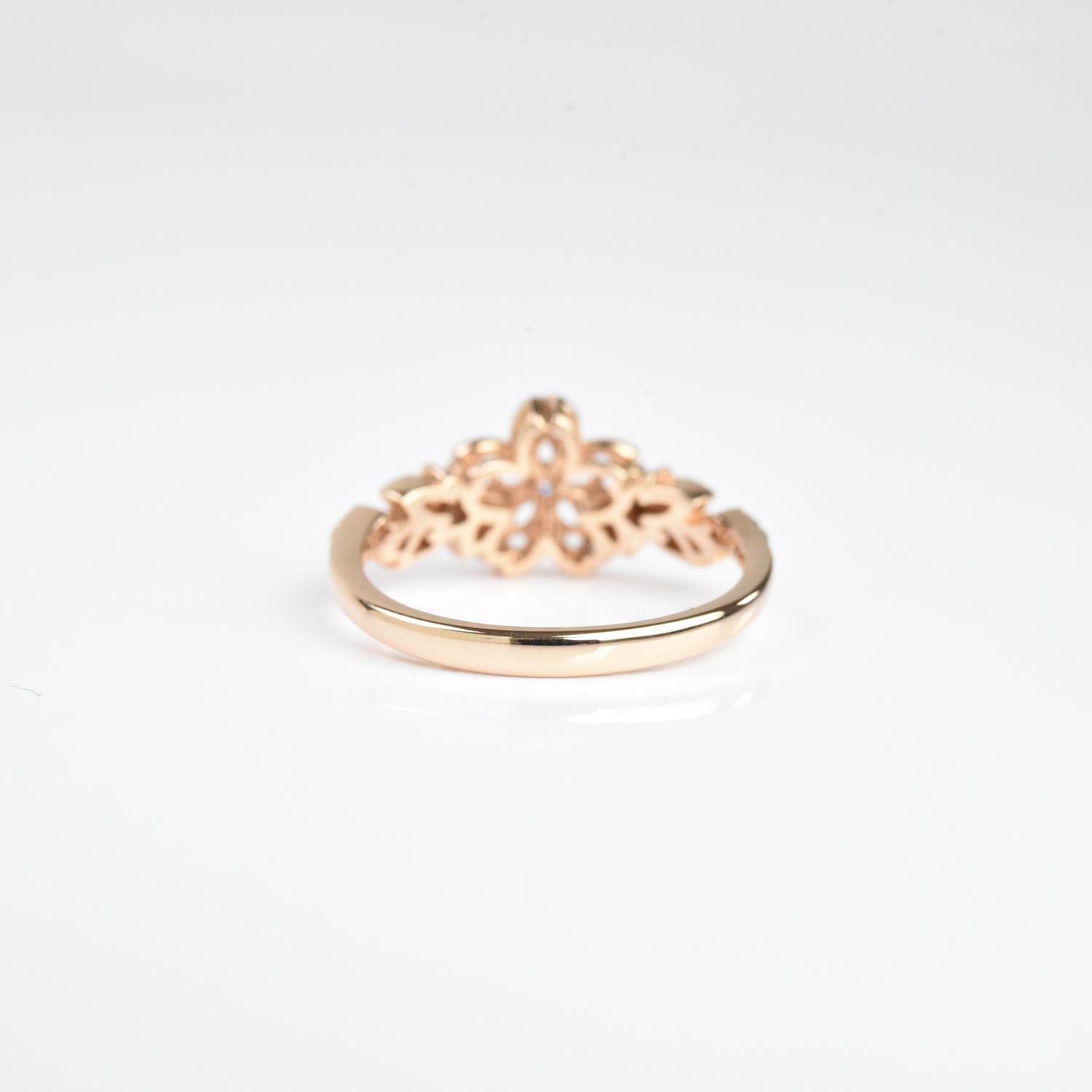 Sakura Motif Diamond Ring