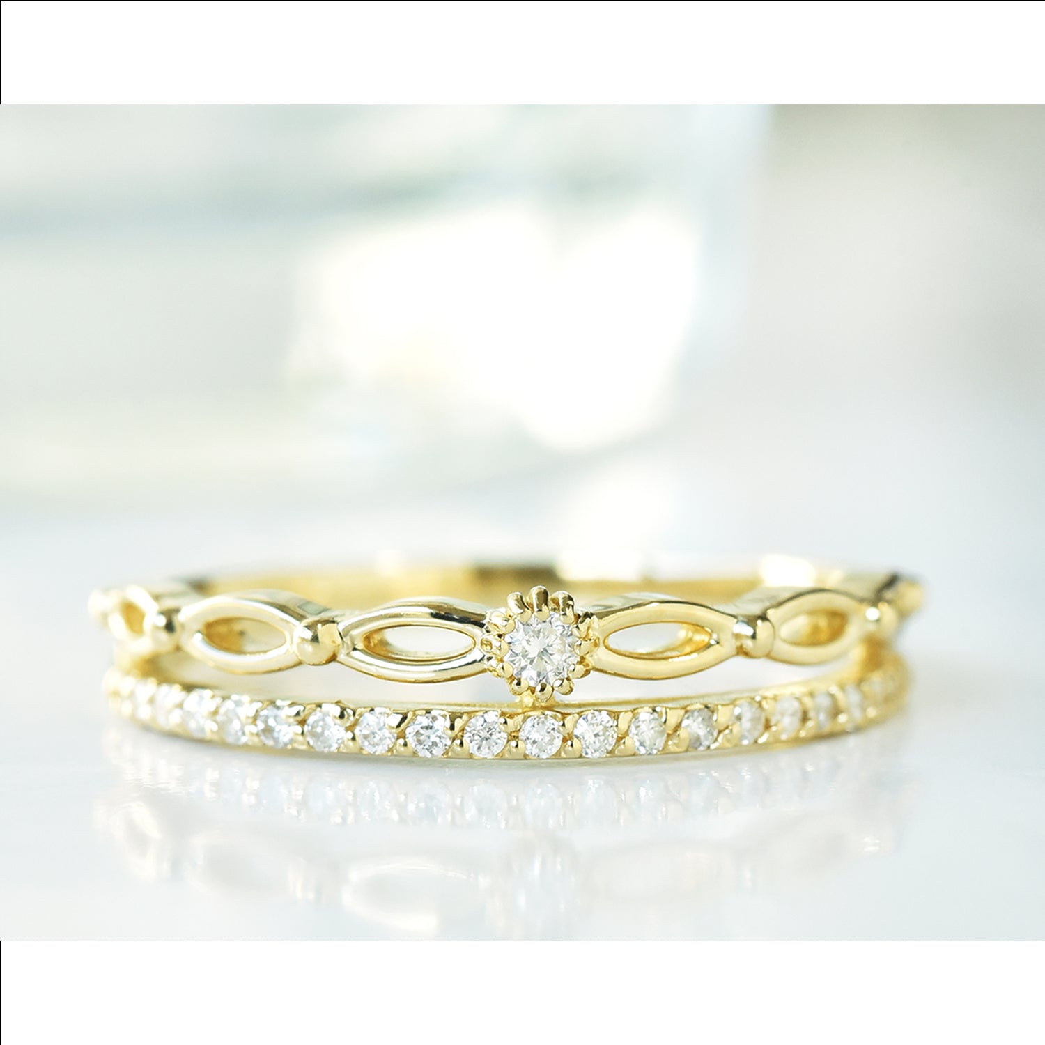 Curve Venetian Diamond Ring
