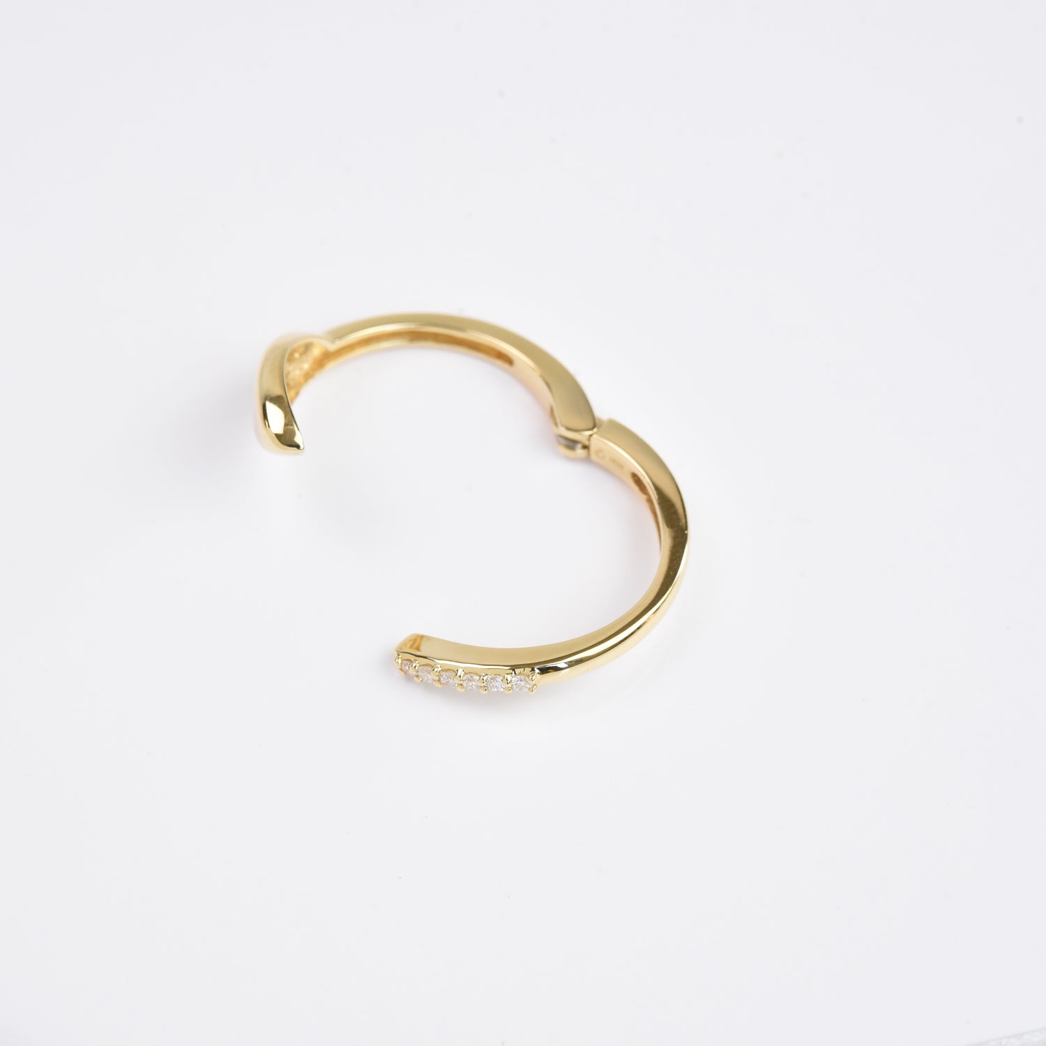 Adjustible Leaf and Diamond Ring