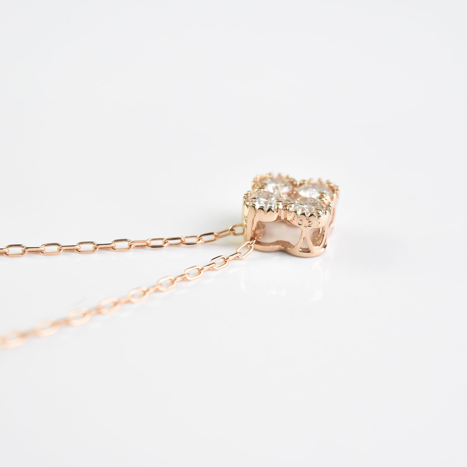 5 Diamonds Flower Pendant with Chain
