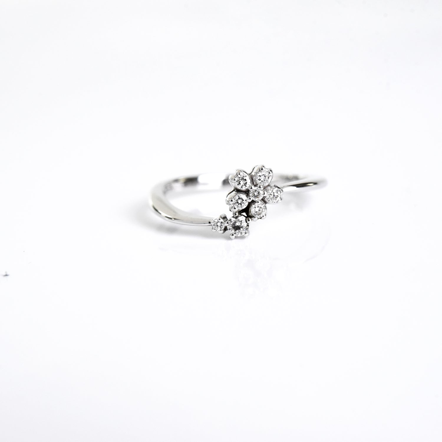 Delicate Diamond Flower Ring