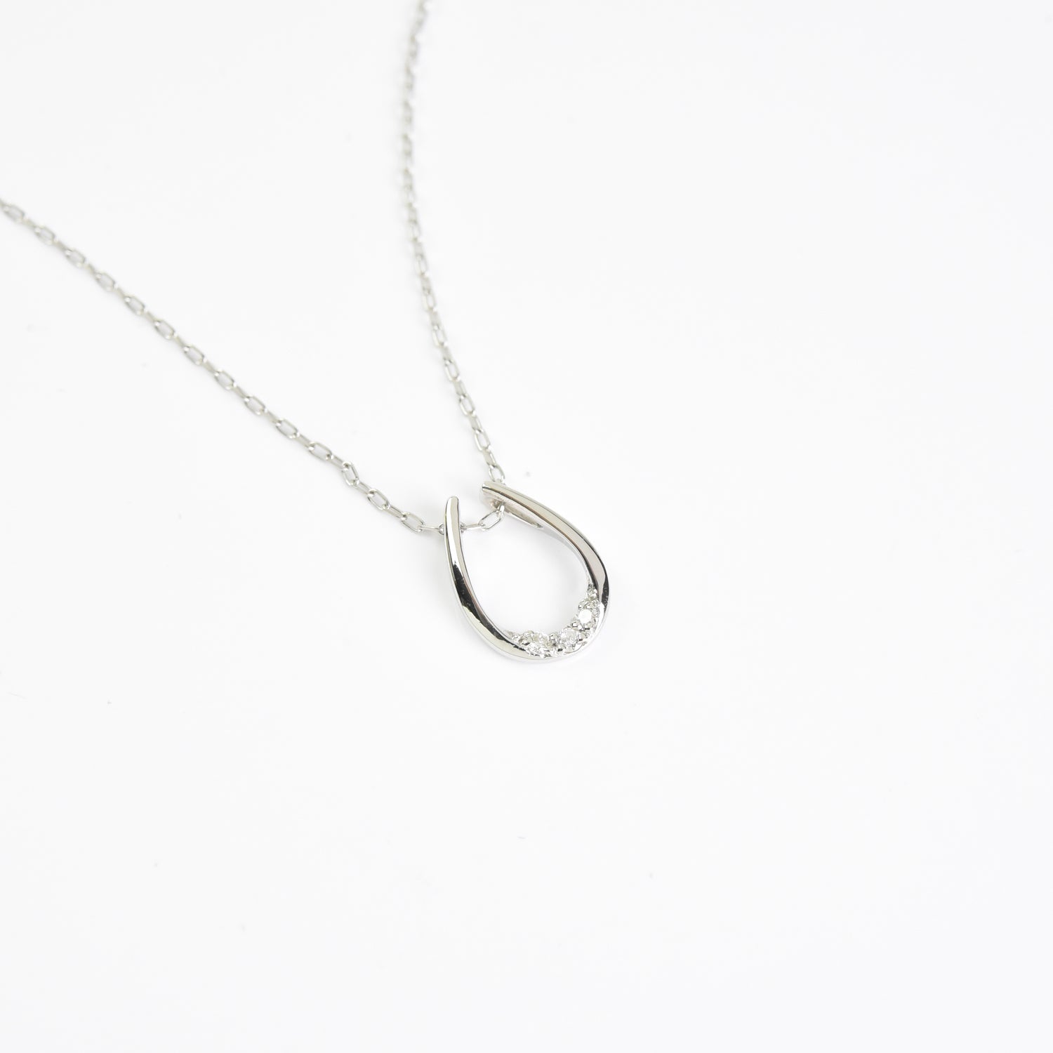 U Shape Diamond Pendant with Chain