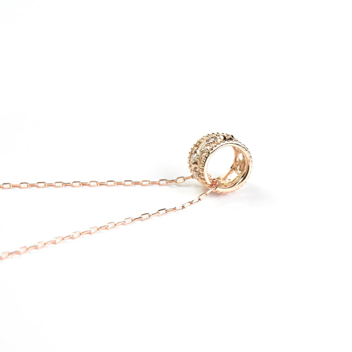 Diamond Roll Pendant with Chain