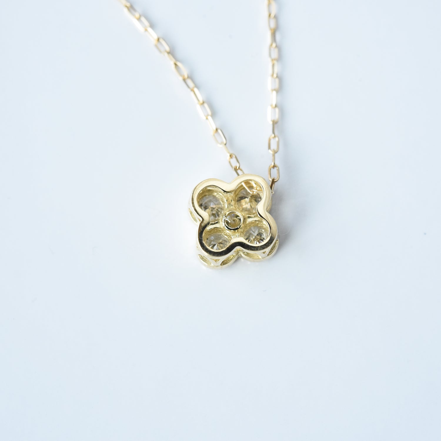 5 Diamonds Flower Pendant with Chain