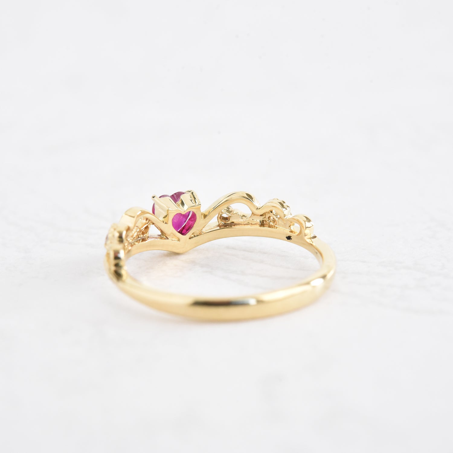 Ruby Heart Venetian Ring