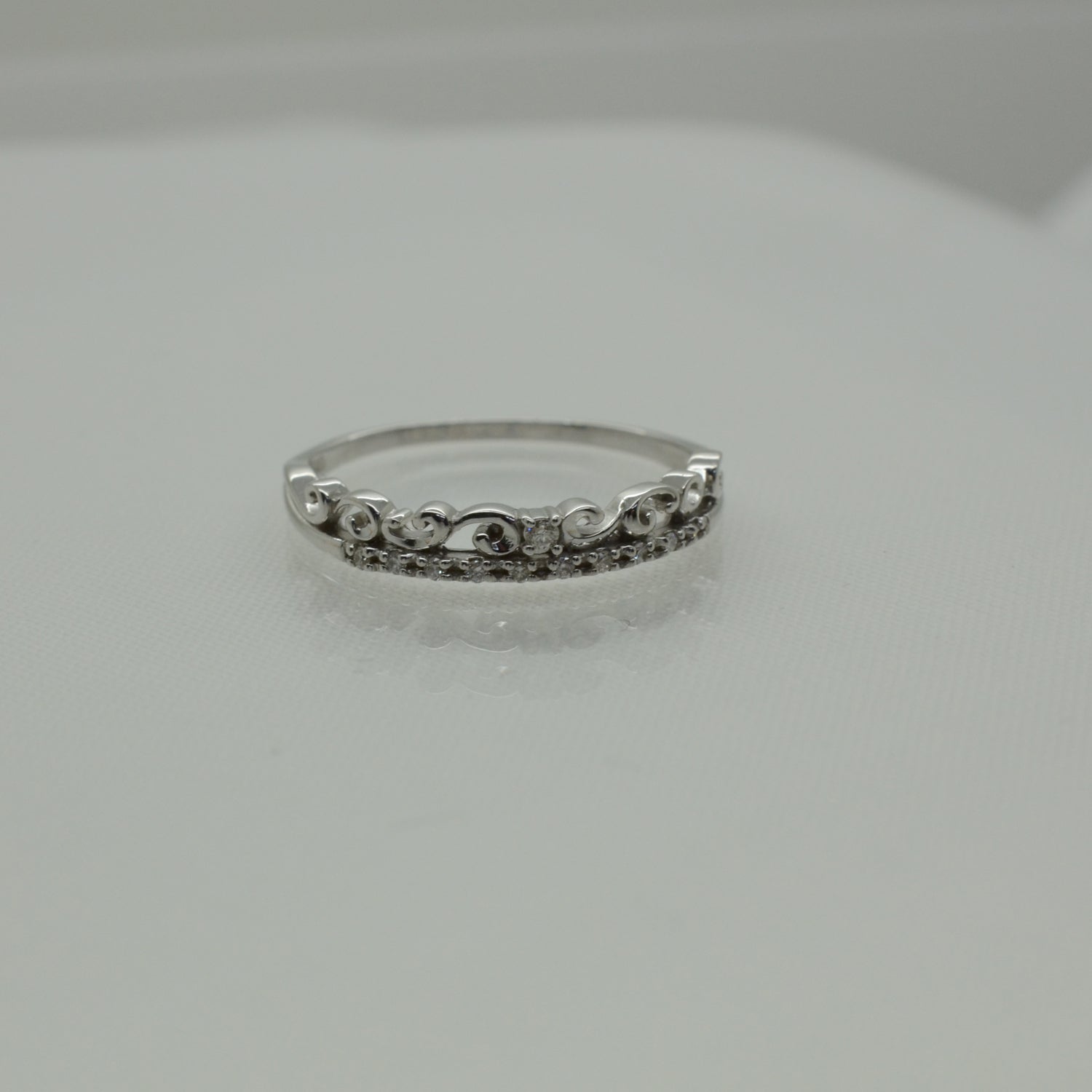 Venetian Diamond Gold Ring