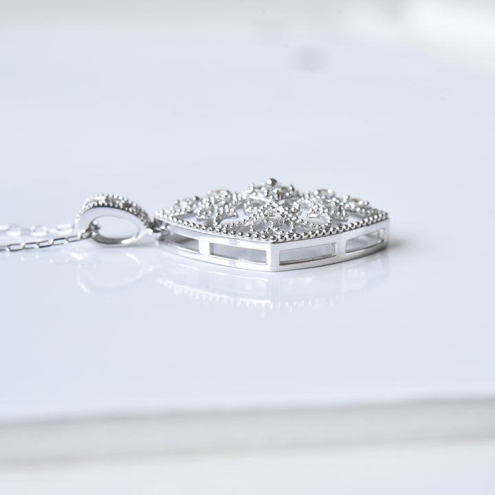 Kite Shape Diamond Pendant with Chain