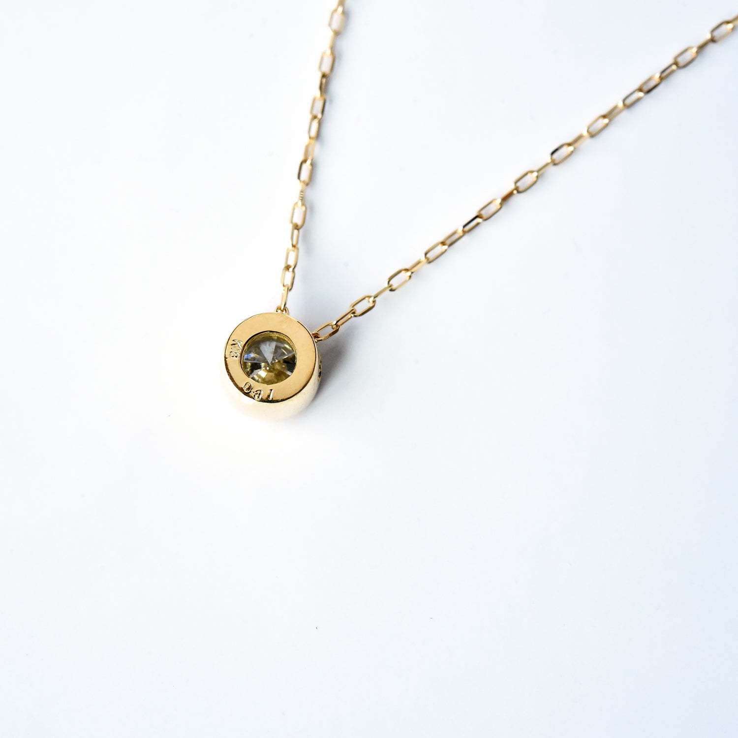 Single Diamond Pendant with Loop Chain