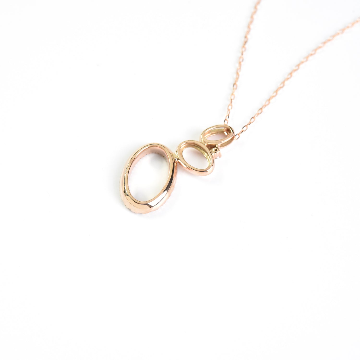 Ovals N Diamonds Pendant with Chain