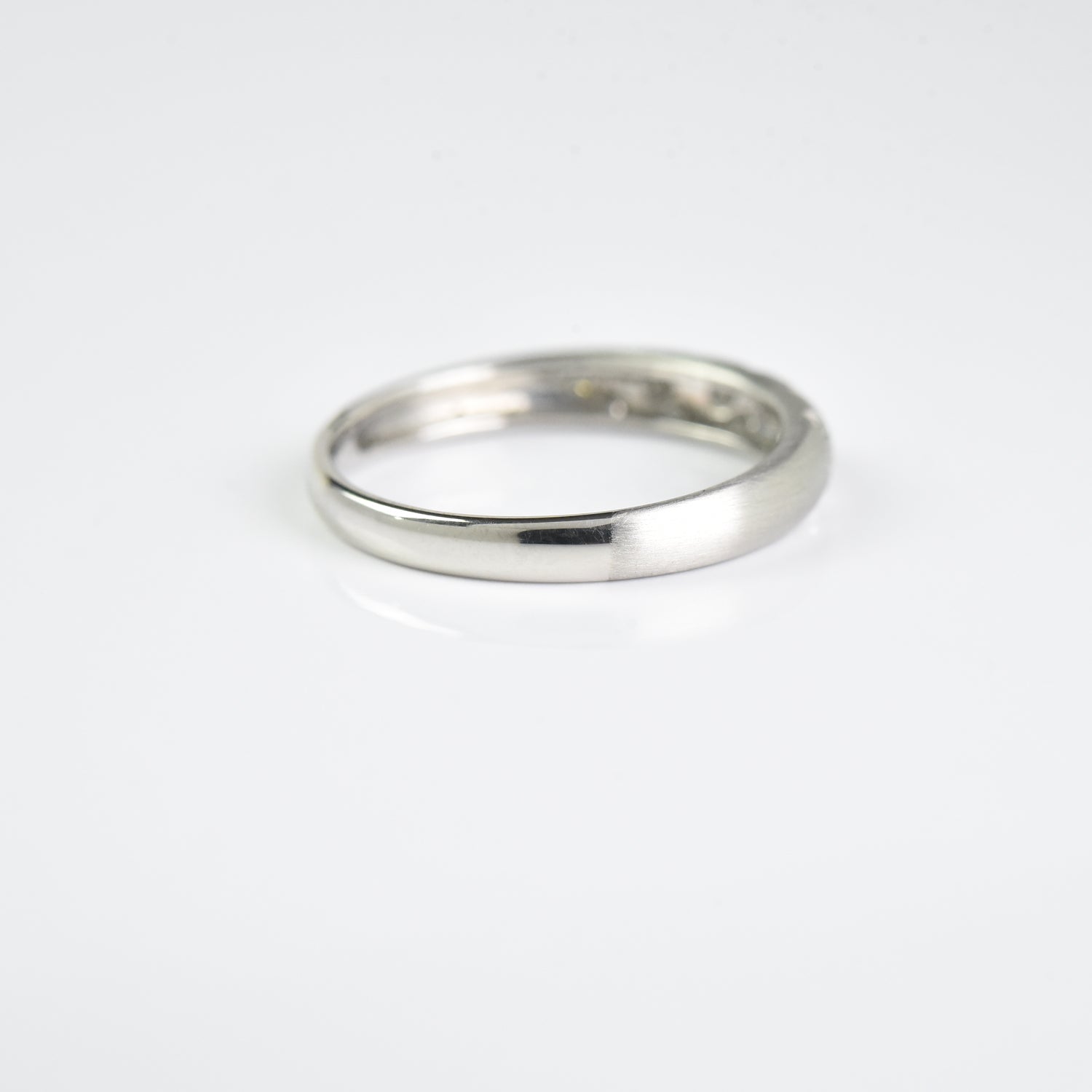 Polka Dots Diamond Ring