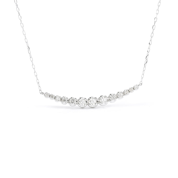 Diamond Gradation Pendant with Chain