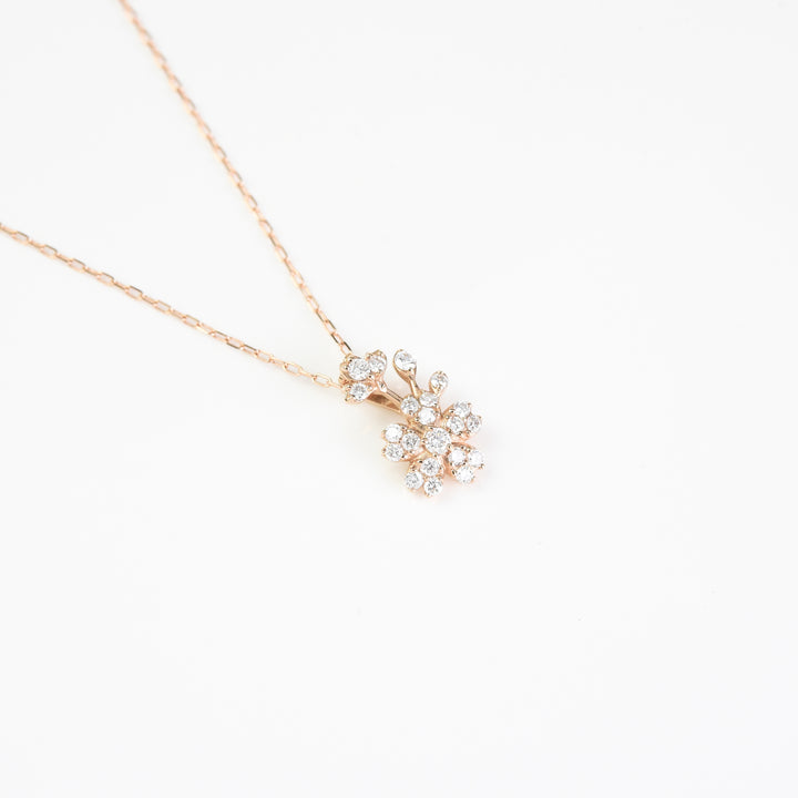 Diap0093- Hanging Flower Diamond Pendant with Chain