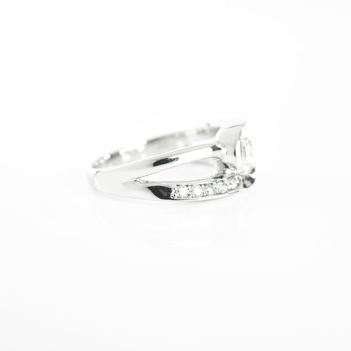 Dual Bond Diamond Ring