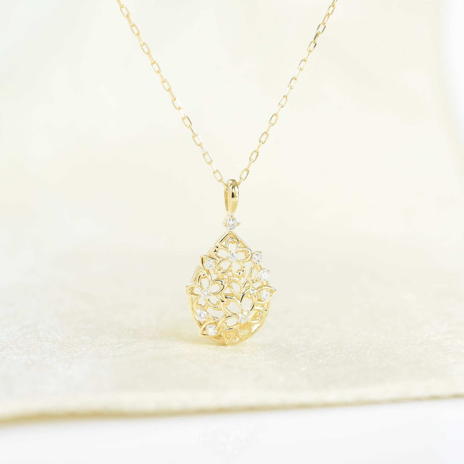Flower Drop Diamond Pendant with Chain