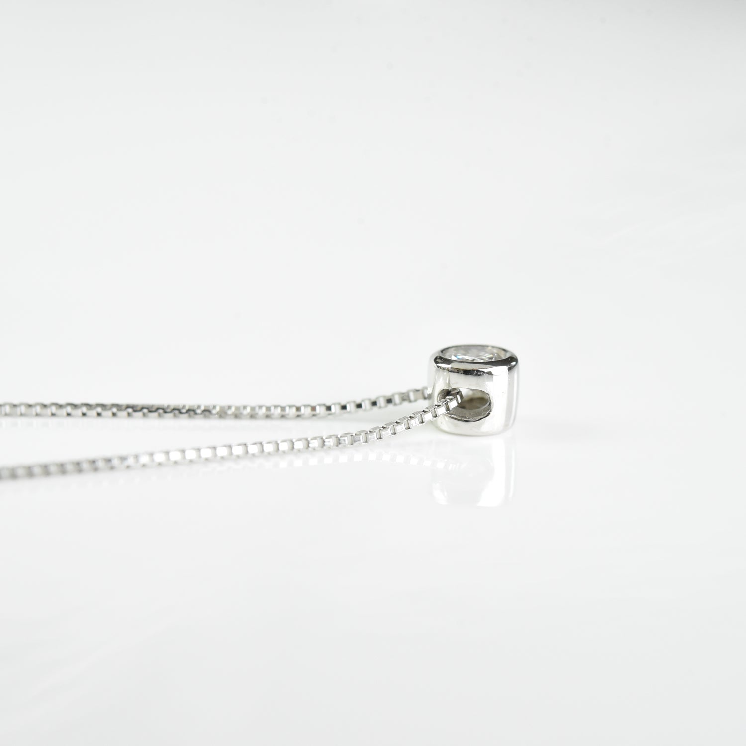 Single Diamond Pendant with Chain