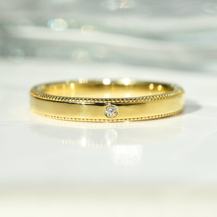 Single Diamond Band Ring