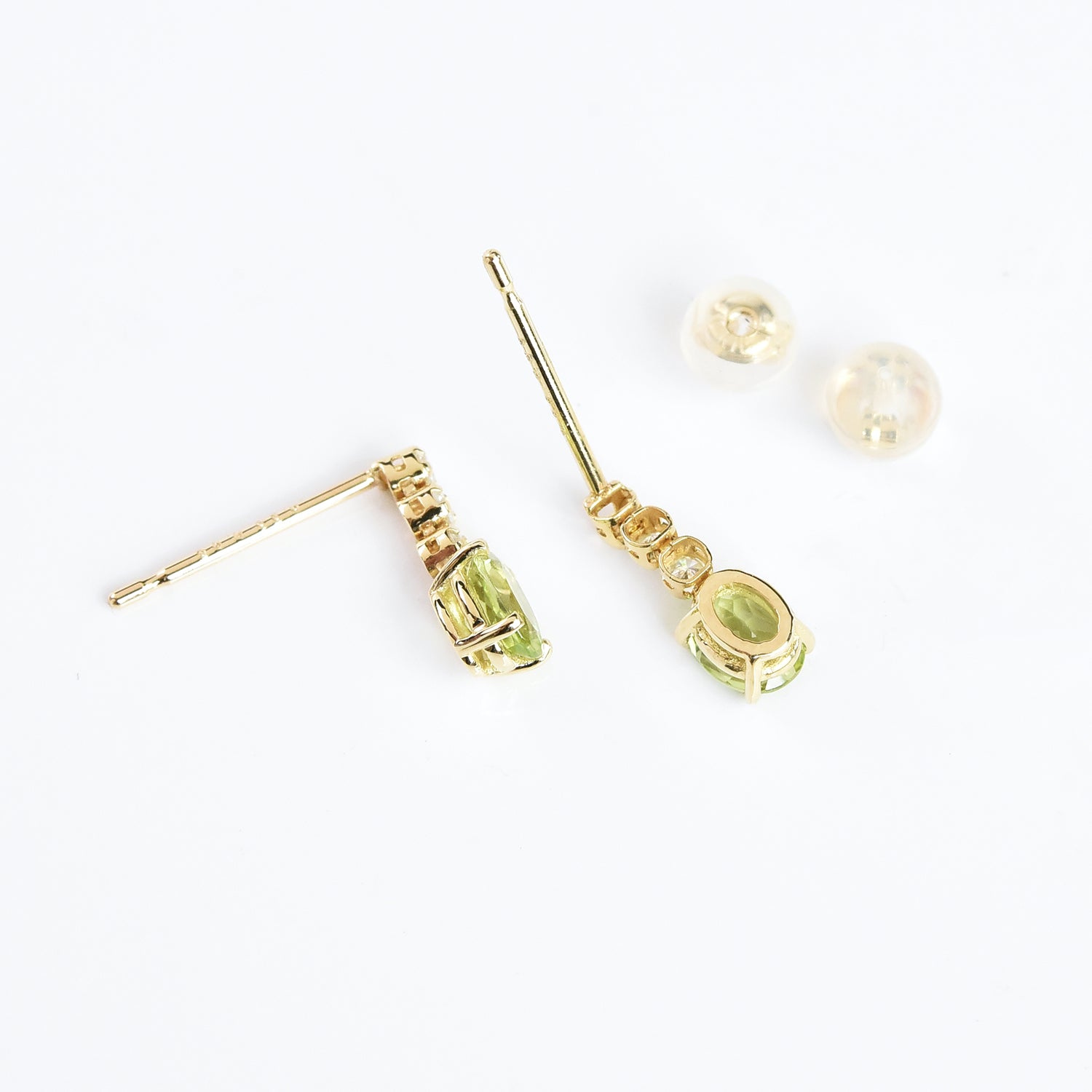 Per-Diamond Line with Hanging Stone Earrings