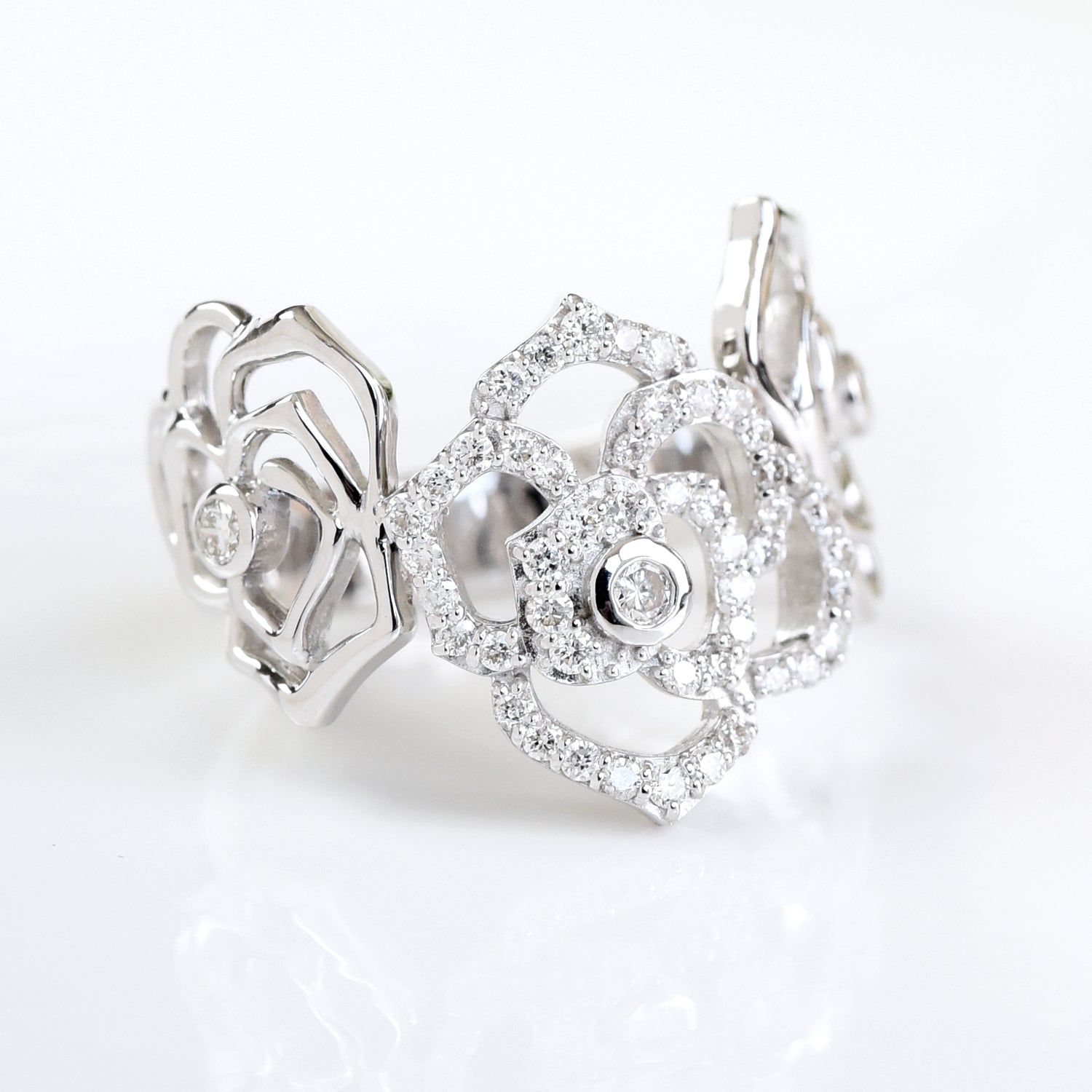 Rose n Diamond Ring