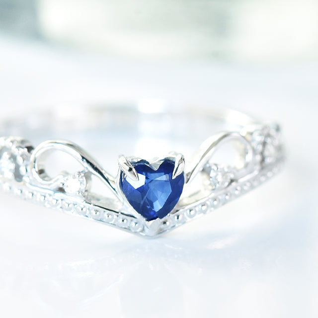 Sapphire Heart Venetian Ring