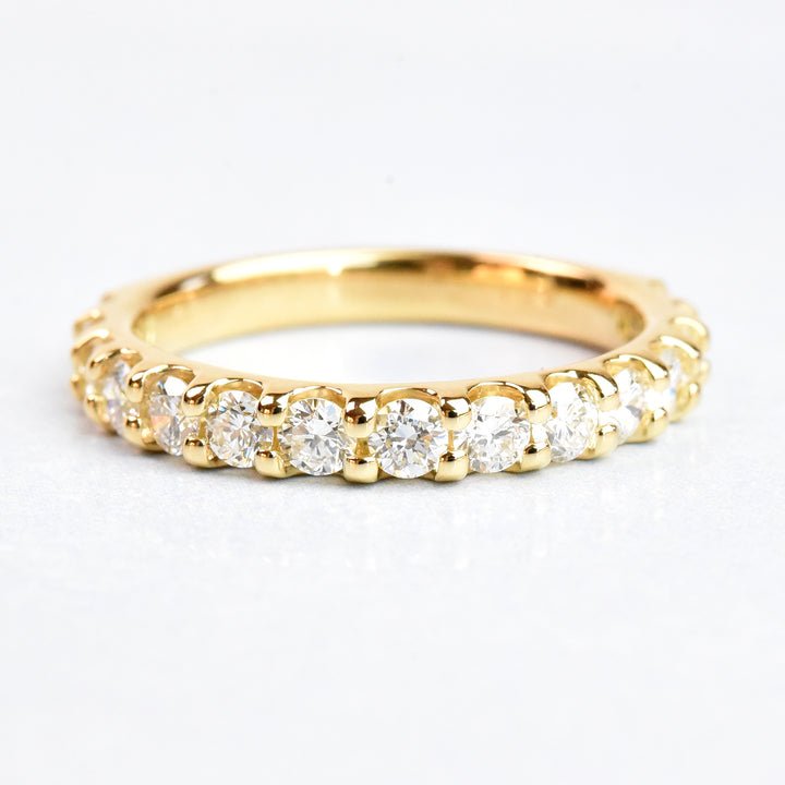 Single Line Diamond Ring