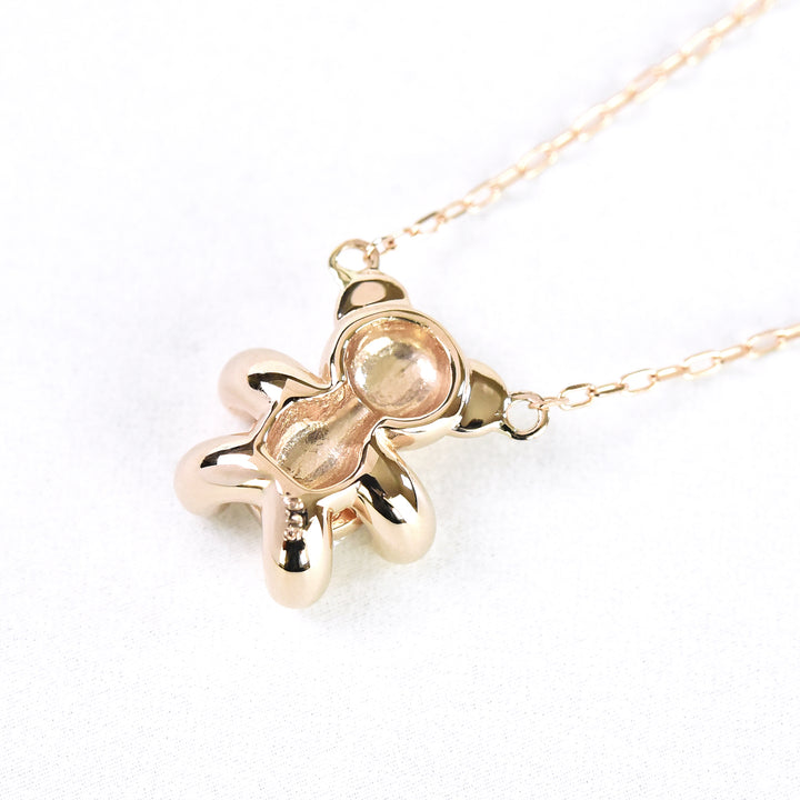 Teddy Bear N a Solitaire Pendant with Chain