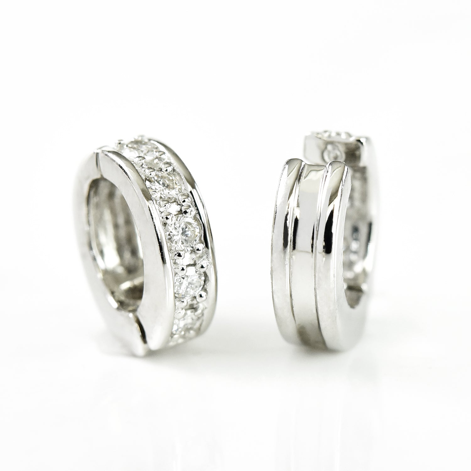 Metal Band n Diamond Hoop Earrings