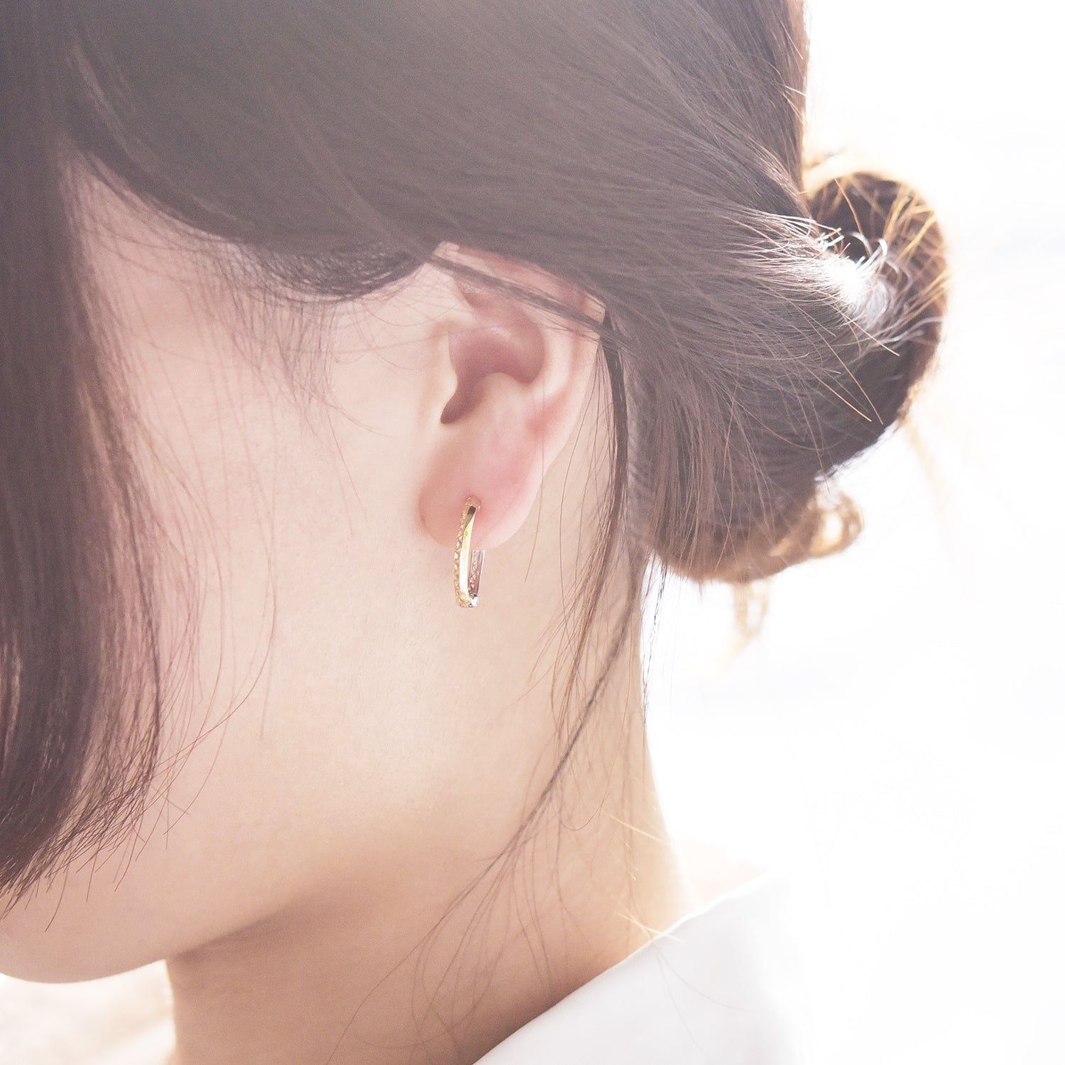 2 Color Zig Zag Hoop Earring