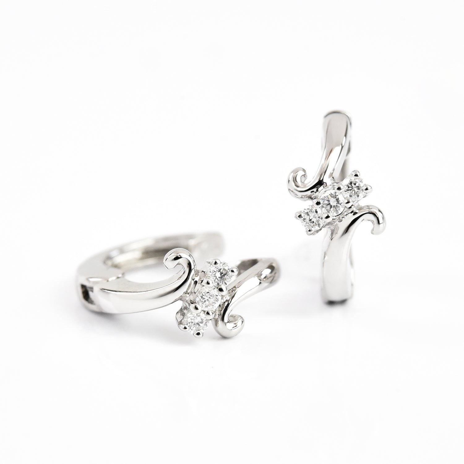 Diamond Curve Earrings
