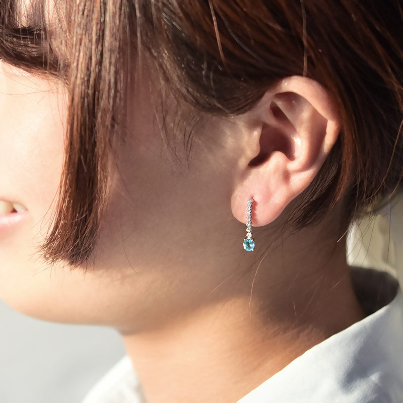 APA-Diamond Line with Color Stone