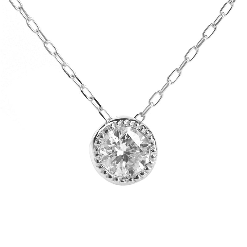 Round Soliatire Pendant with Chain