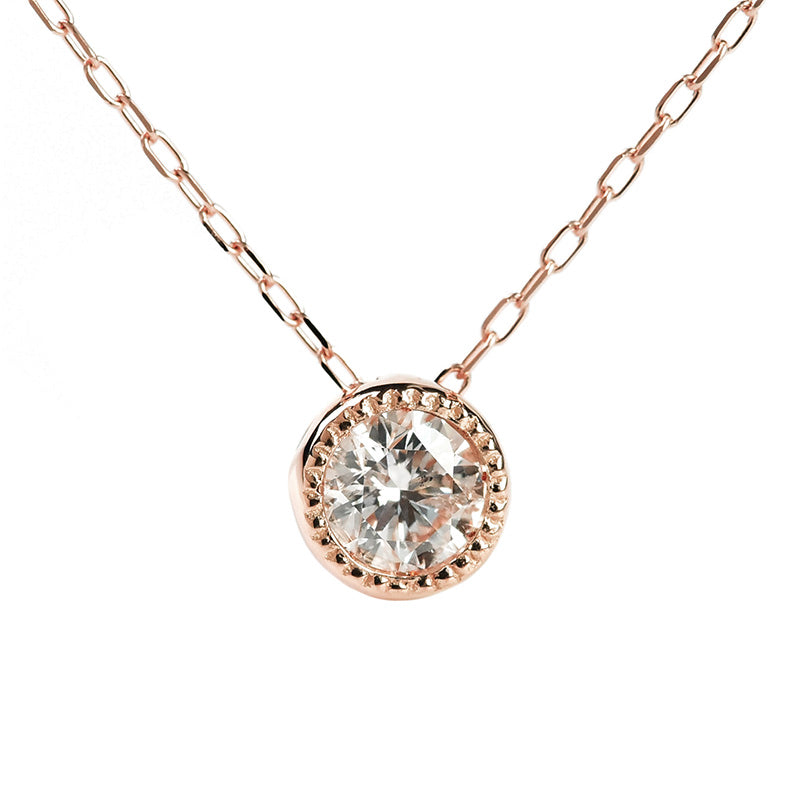 Round Soliatire Pendant with Chain