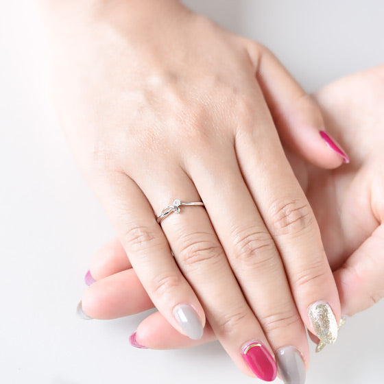 Solitaire Signature Ring