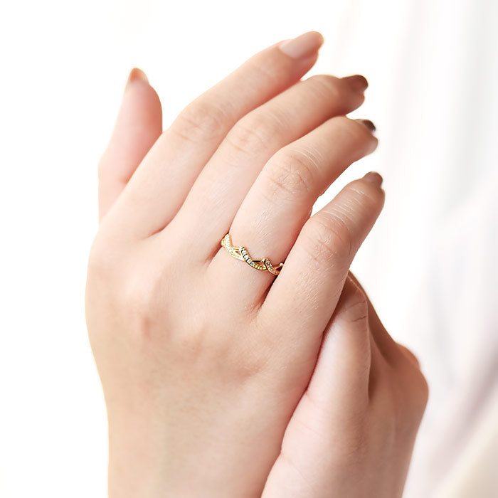 Waves Diamond Ring