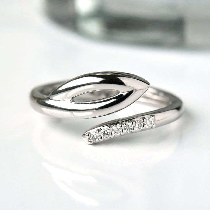 Adjustible Leaf and Diamond Ring